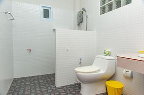 Cozy cottage with kitchen of Maenam 4