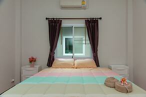 Cozy cottage with kitchen of Maenam 4