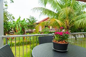 Cozy cottage with kitchen of Maenam 4