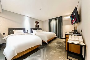 KAMA Hotel