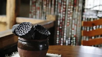 Pig's Inn Huangshan Xidi