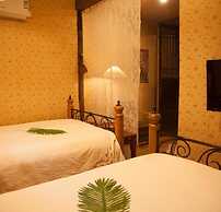 Pig's Inn Huangshan Xidi