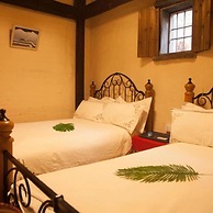 Pig's Inn Huangshan Xidi