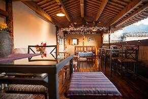 Pig's Inn Huangshan Xidi