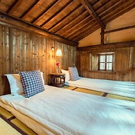 Pig's Inn Huangshan Bishan