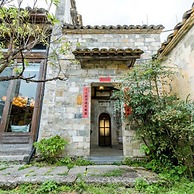 Pig's Inn Huangshan Bishan