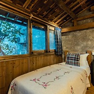 Pig's Inn Huangshan Bishan