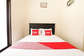 OYO Living 1743 Anie Residence