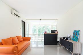 OYO 2001 Taman Dayu Villa Golf View