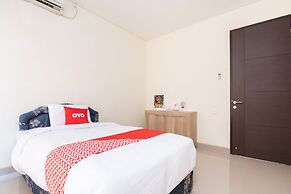 OYO 2001 Taman Dayu Villa Golf View