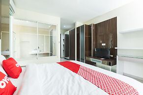 OYO 2001 Taman Dayu Villa Golf View