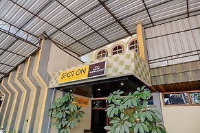 OYO 1761 Hotel Dirgahayu