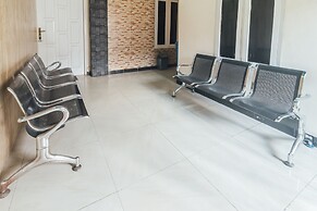 OYO 2010 Satria Guest House