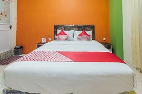 OYO 2010 Satria Guest House