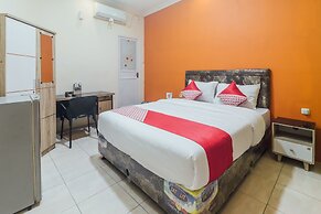 OYO 2010 Satria Guest House