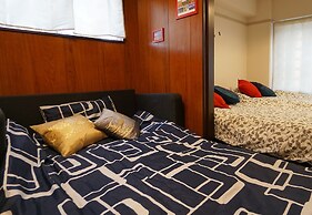 Yokohama Classic Apartment