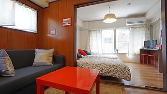 Yokohama Classic Apartment