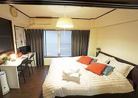 Yokohama Classic Apartment