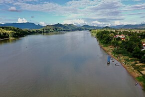 On The Mekong Resort