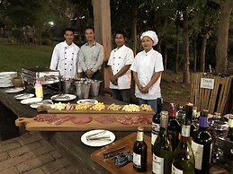 On The Mekong Resort