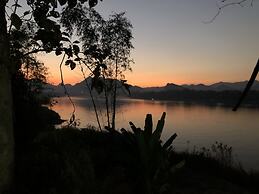 On The Mekong Resort