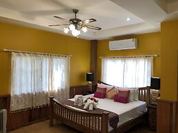 On The Mekong Resort