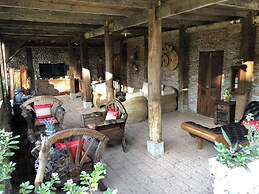 On The Mekong Resort