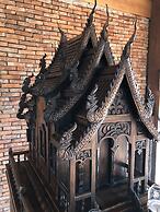 On The Mekong Resort