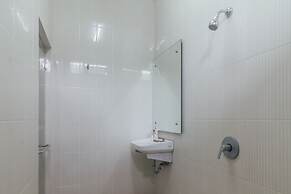 OYO 1448 Mangga Dua Guest House