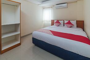 OYO 1448 Mangga Dua Guest House