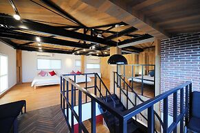 HOTALU Universal Vacation Kan