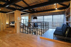 HOTALU Universal Vacation Kan