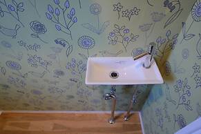 HOTALU Universal Vacation Kan