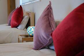 HOTALU Universal Vacation Kan