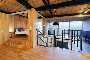 HOTALU Universal Vacation Kan