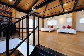 HOTALU Universal Vacation Kan