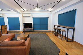 HOTALU Universal Vacation Kan