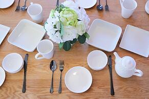 HOTALU Universal Vacation Kan