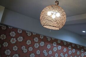 HOTALU Universal Vacation Kan