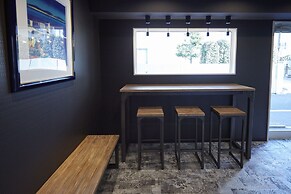 HOTALU Universal Vacation Kan