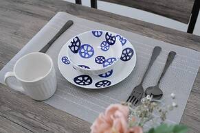 HOTALU Universal Vacation Kan