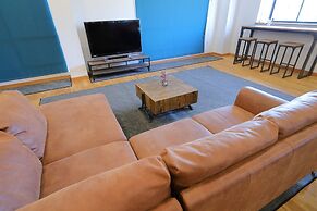 HOTALU Universal Vacation Kan