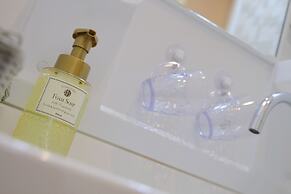 HOTALU Universal Vacation Kan