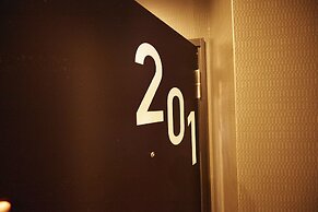 HOTALU Universal Vacation Kan