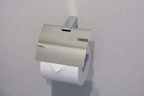 HOTALU Universal Vacation Kan