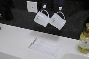 HOTALU Universal Vacation Kan