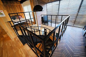 HOTALU Universal Vacation Kan