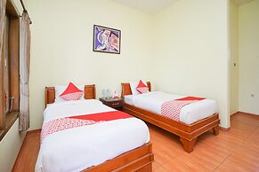 OYO 1483 Hotel Bumi Bermi Permai