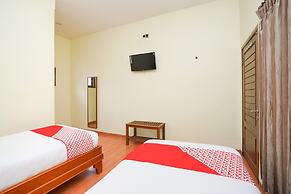 OYO 1483 Hotel Bumi Bermi Permai