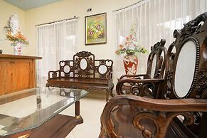 OYO 1483 Hotel Bumi Bermi Permai